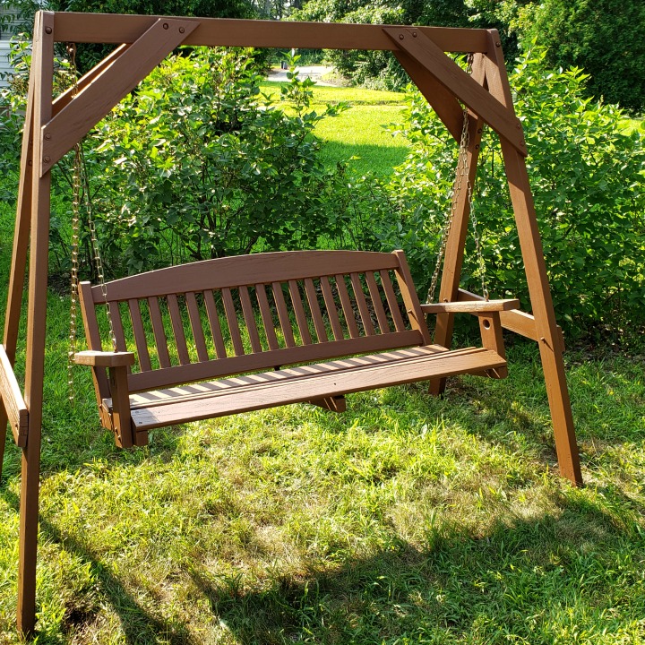 HOW TO REFINISH A WOODEN SWING